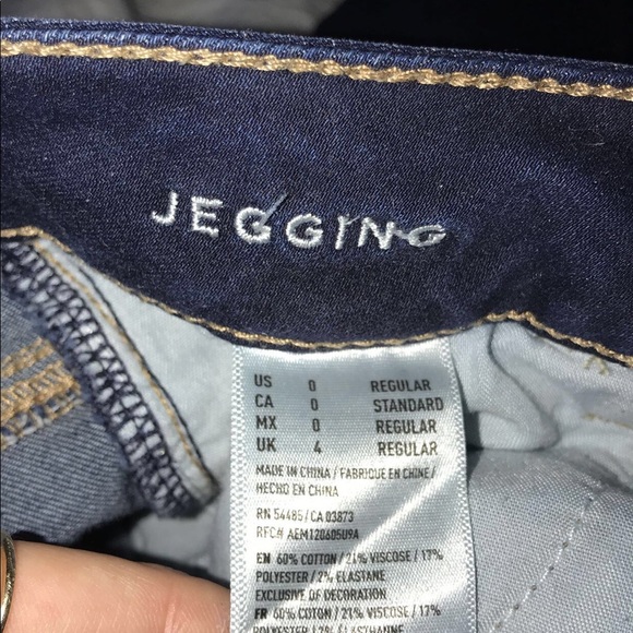 American Eagle skinny jeans - Picture 4 of 4